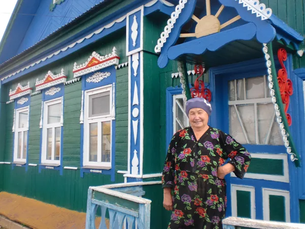 Добрая и весёлая наша Зоя Антоновна. Ей больше 80 - ти лет!